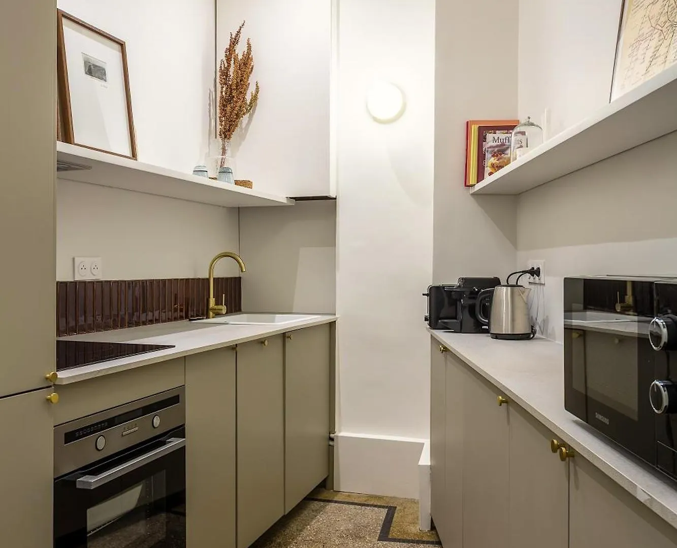 Habitat Parisien - 2Br-1Ba - Courcelles Parc Monceau Apartment  Paris