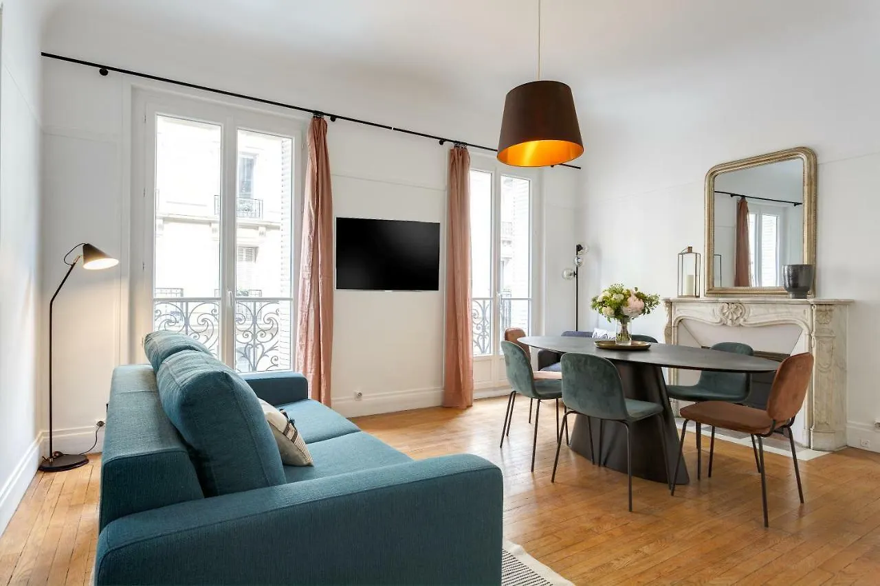 Habitat Parisien - 2Br-1Ba - Courcelles Parc Monceau Apartment France